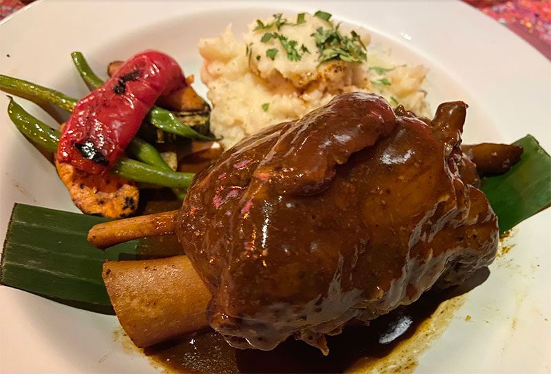 Topolo. lamb shank