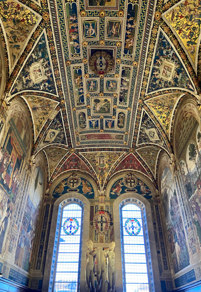 Siena Cathedral interior, a must-see Tuscany hidden gem alternative to Florence